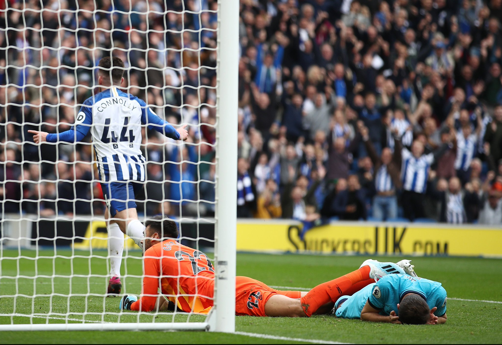 利用紧密的 利用紧密的