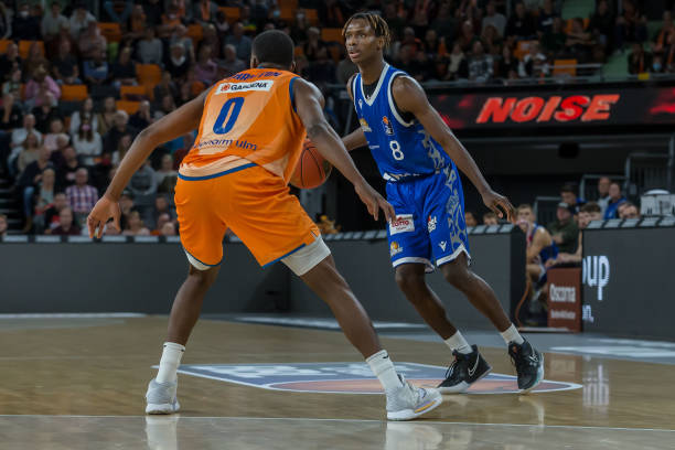 队在成长过 队在成长过